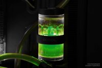 Alphacool Eiswasser Crystal Green UV-aktiv Fertiggemisch 1000ml